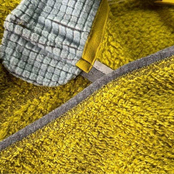 Patagonia Lightweight Pullover Half Zip - Picture 4 of 8